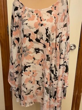 Catherines Black Label Art to Wear Floral Print Breezy Georgette Blouse 3X 26/28
